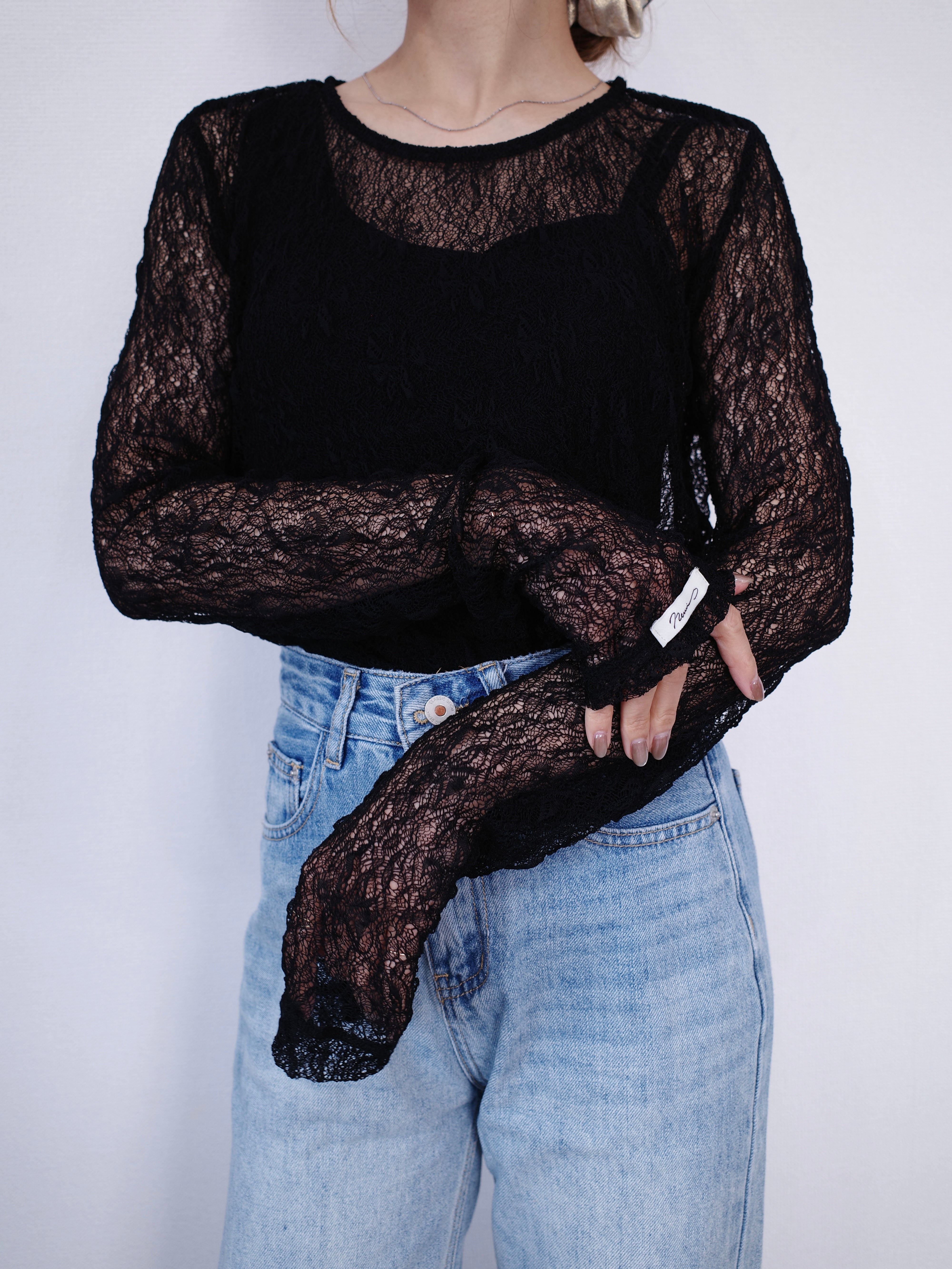 STRETCH LACE FIT TOP