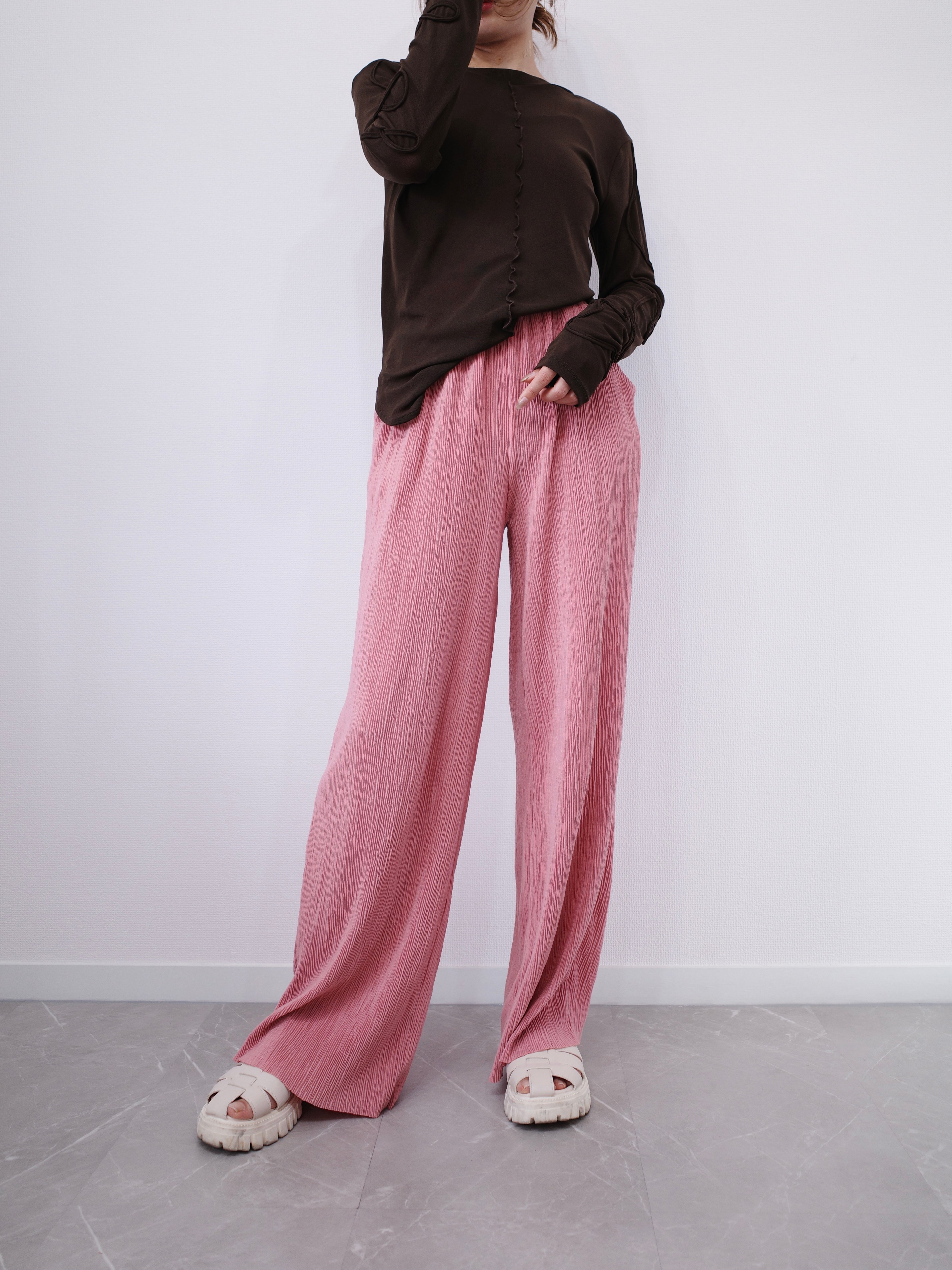 LIGHT TEXTURE STRAIGHT PANTS