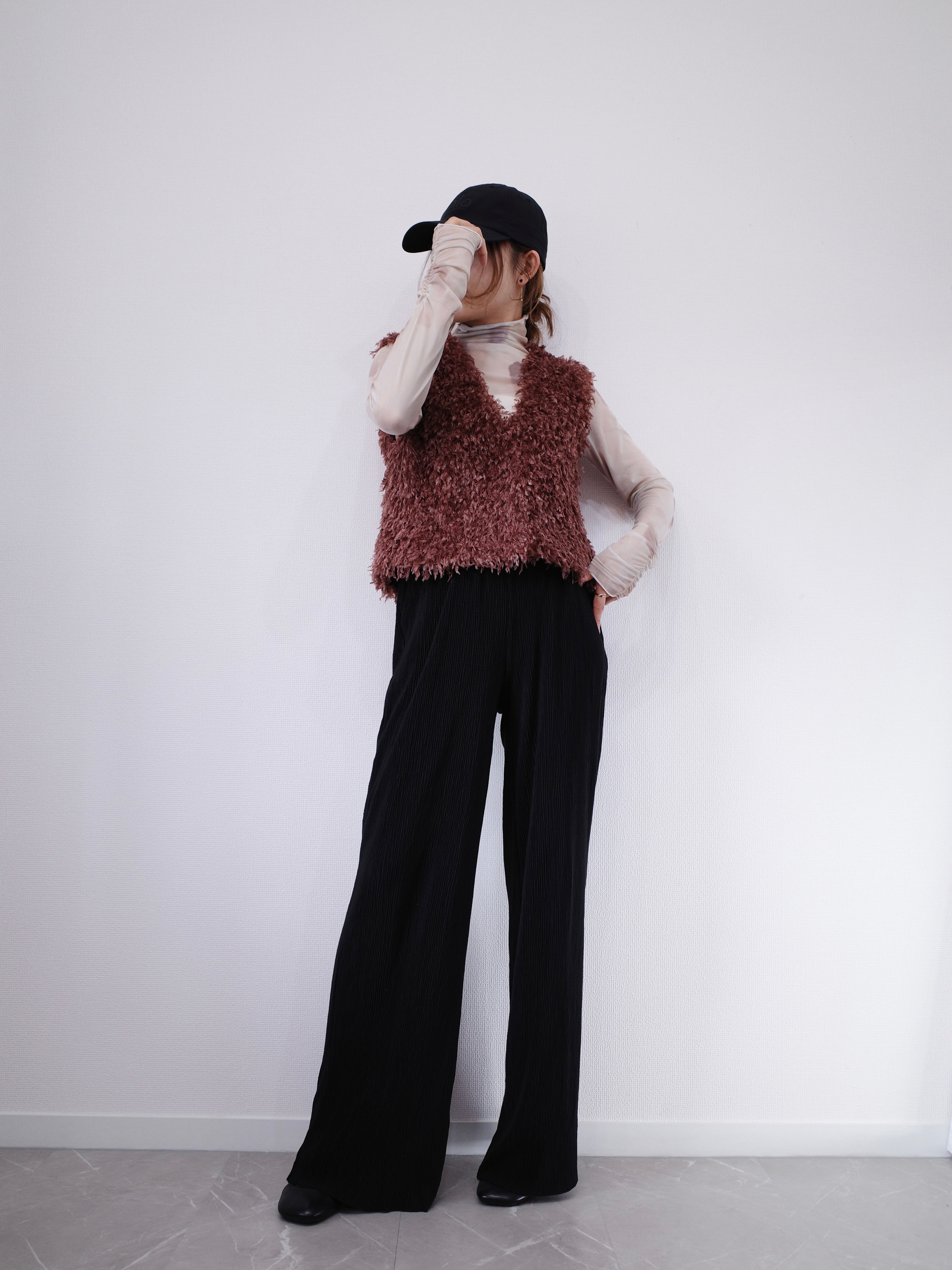 LIGHT TEXTURE STRAIGHT PANTS