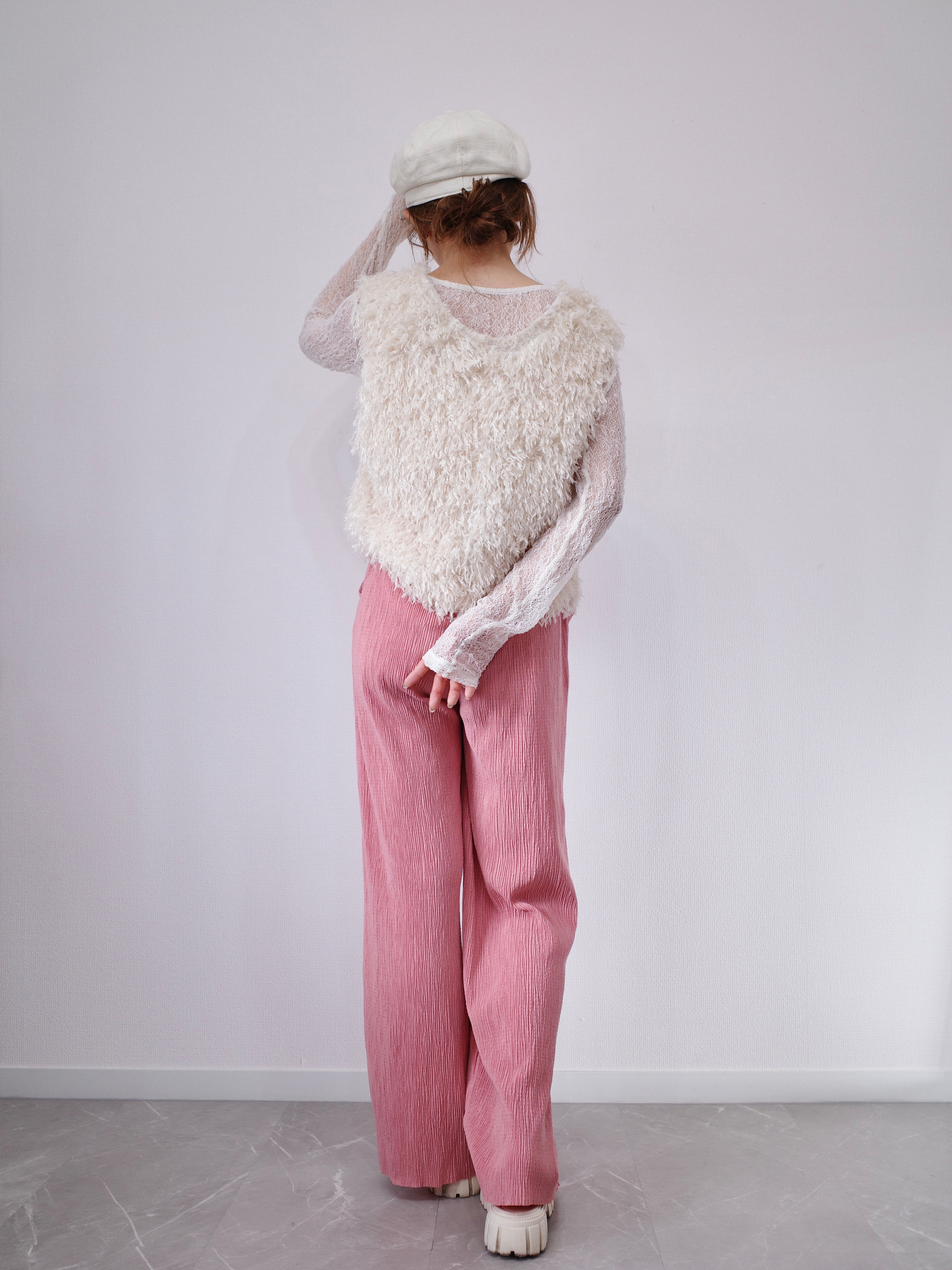 LIGHT TEXTURE STRAIGHT PANTS