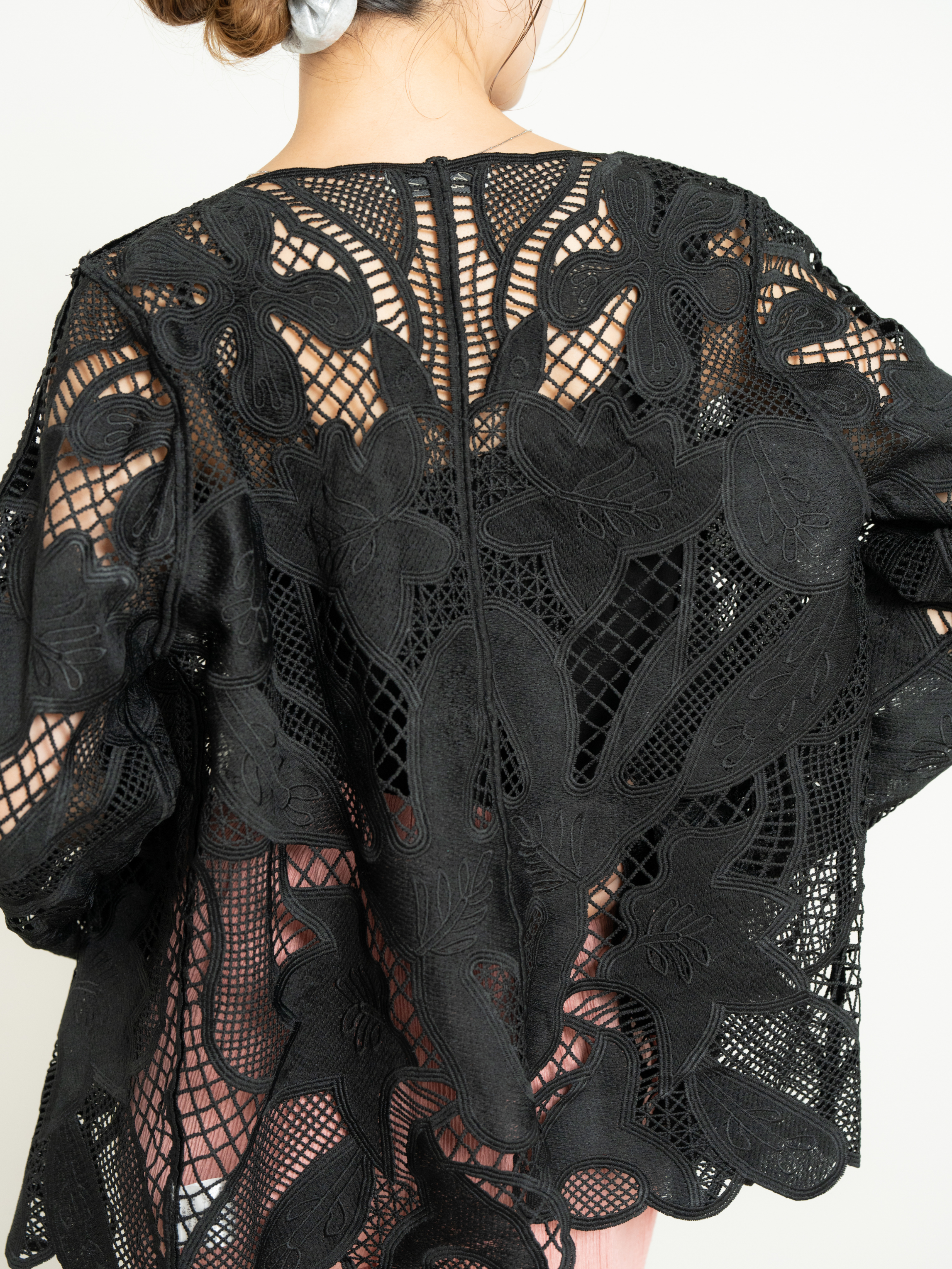 BLOOM LACE JACKET