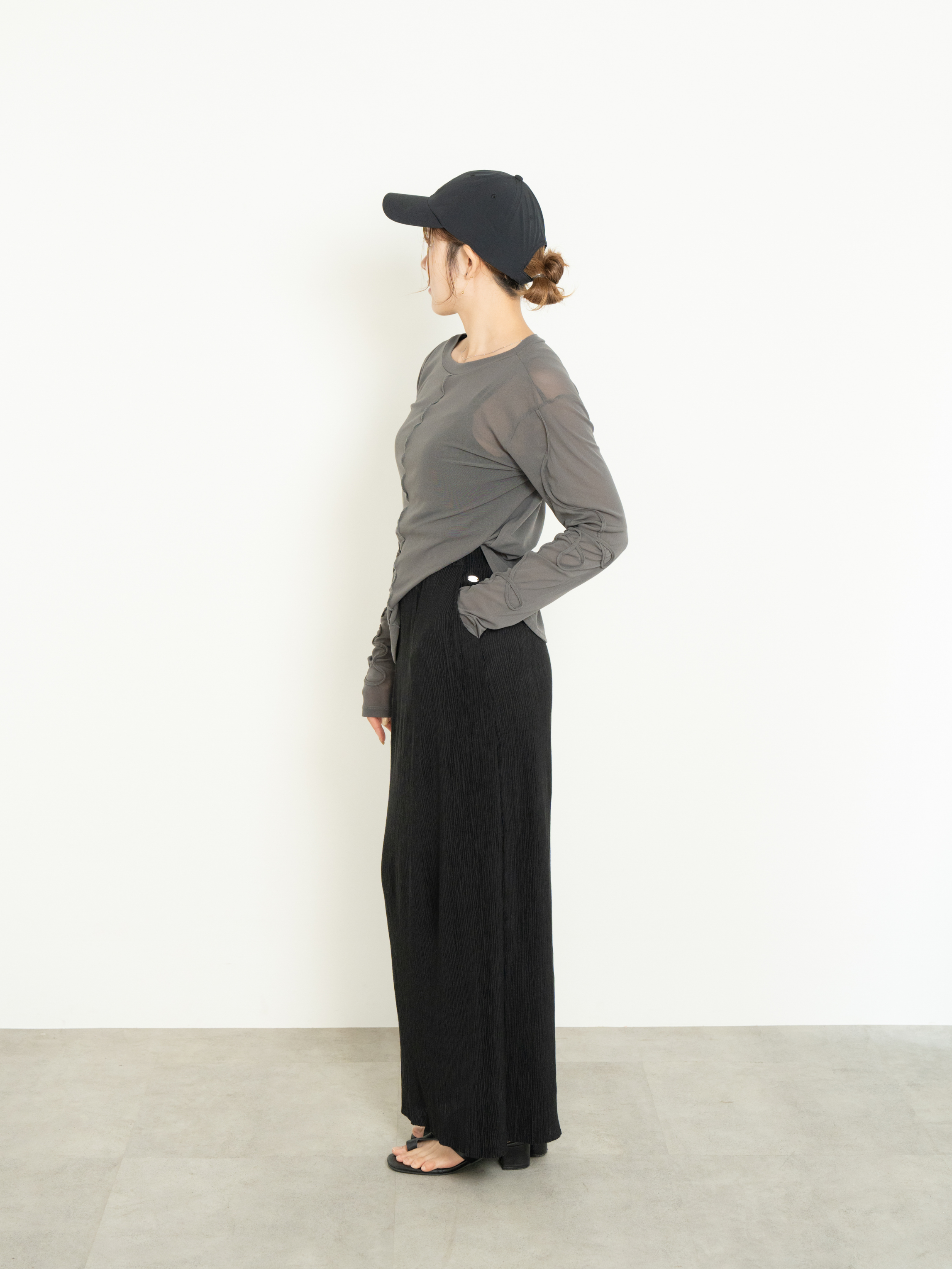 2WAY SHEER STITCH TOPS