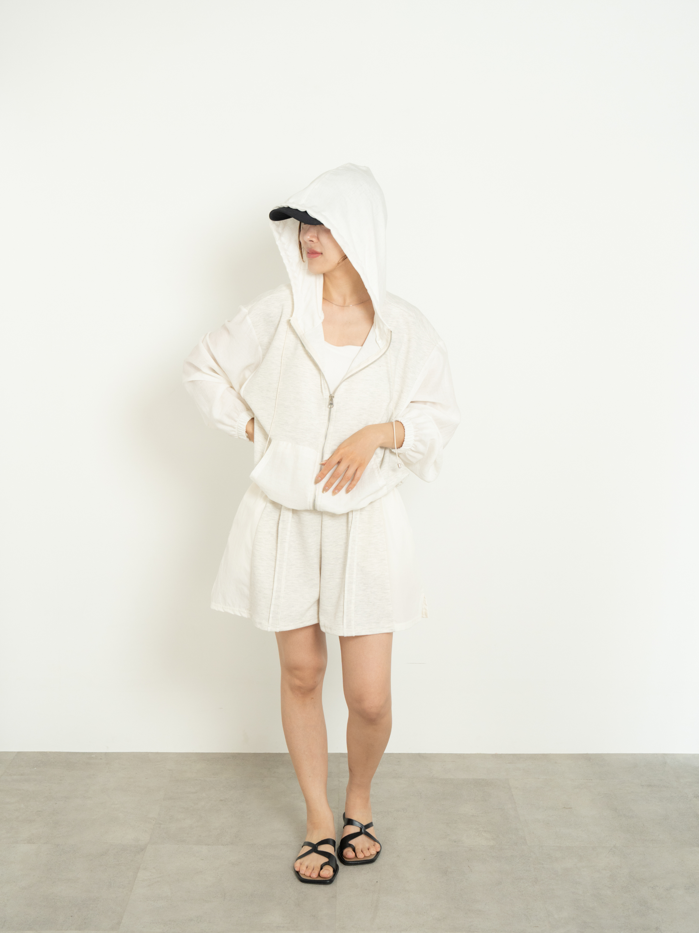 AIRY RELAX SHORT PANTS