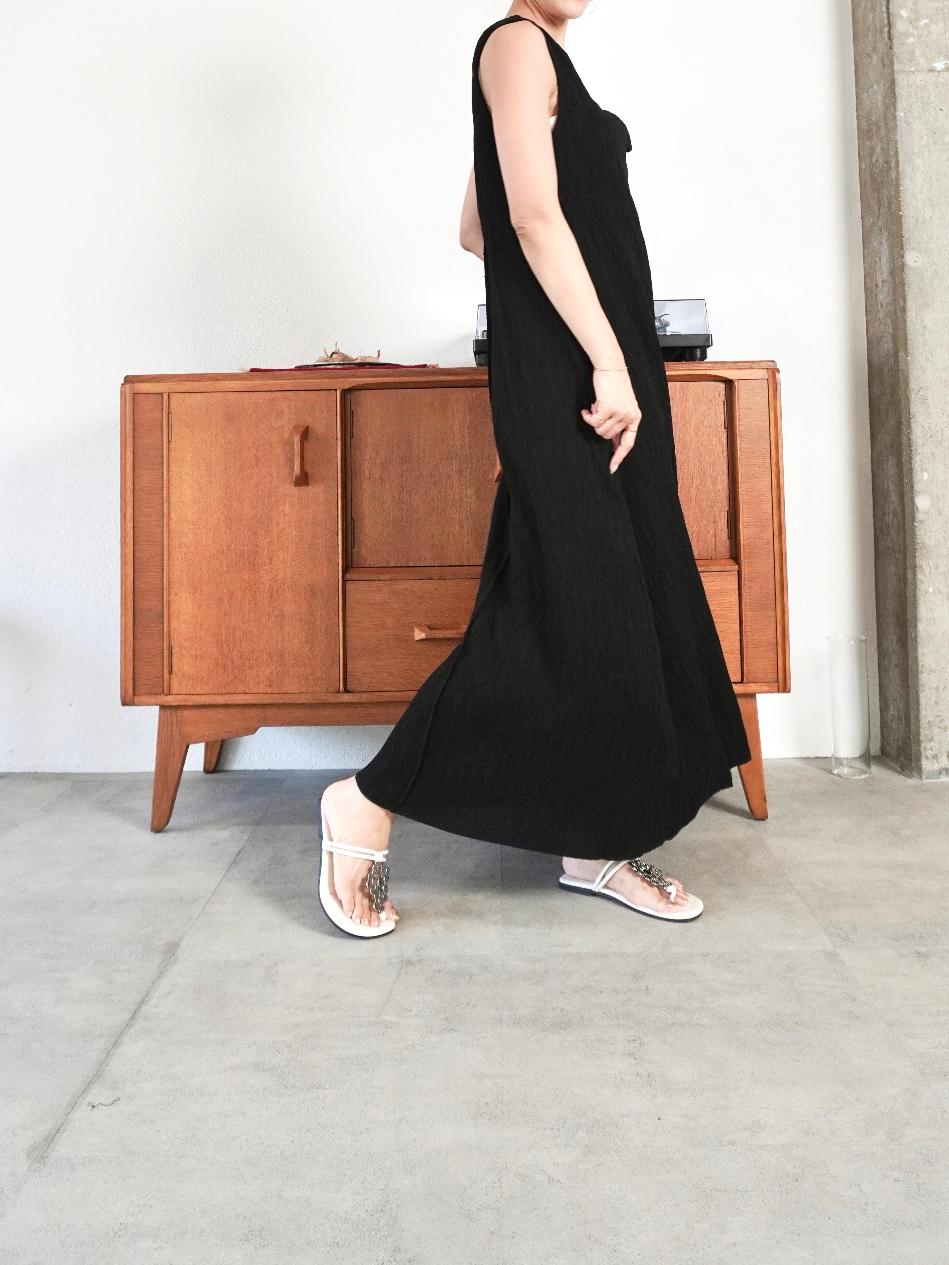 2WAY SLEEVELESS DRESS - V NECK -