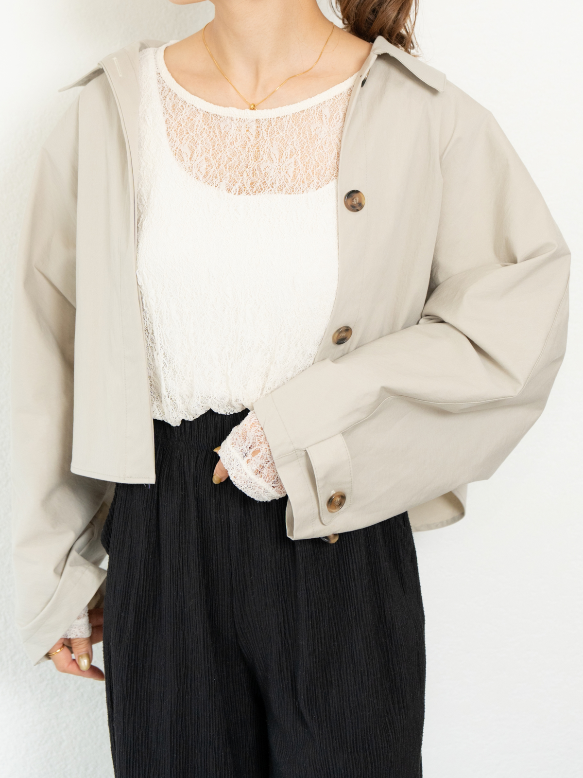 STRETCH LACE FIT TOP