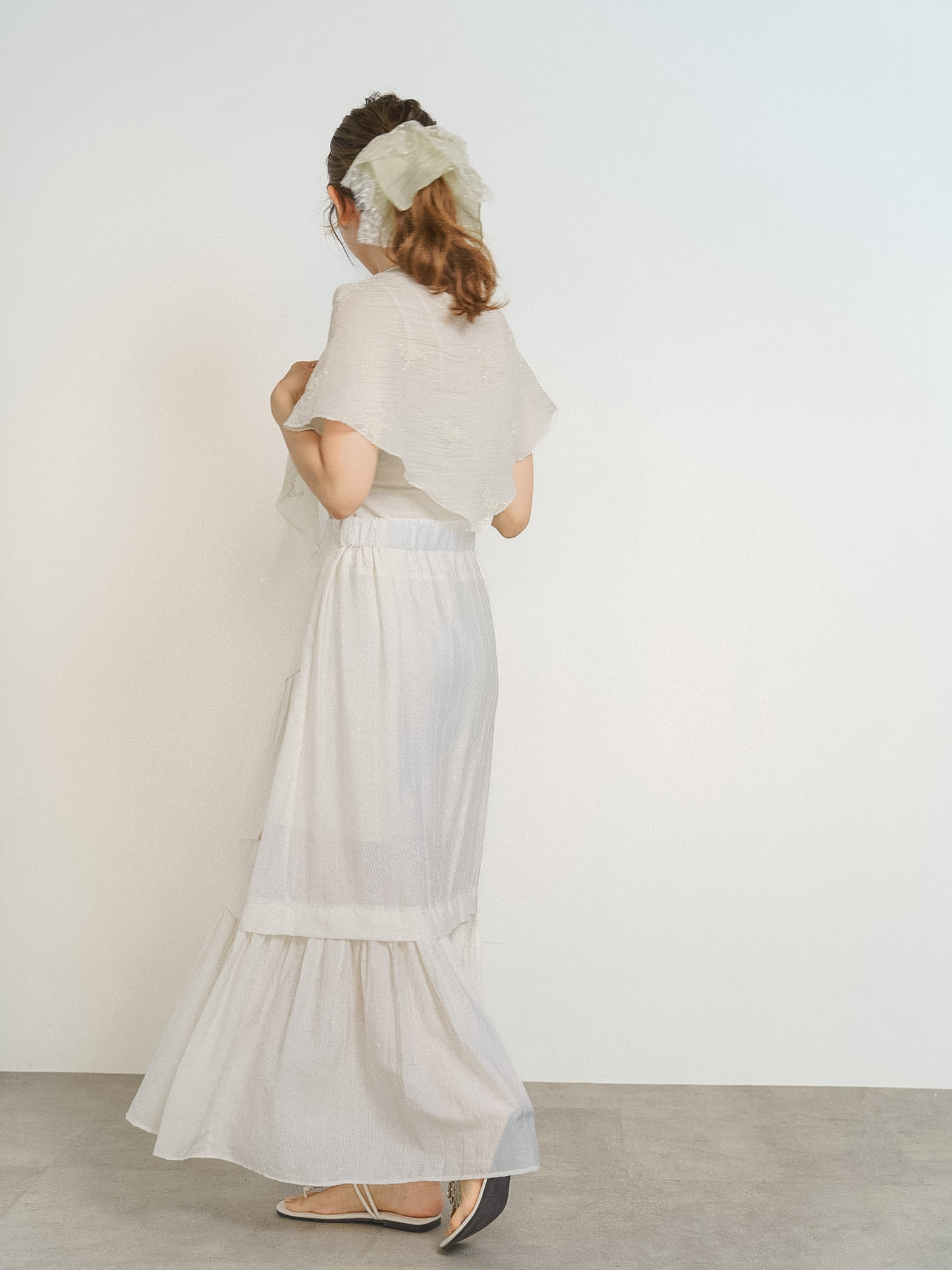 ASYMMETRY FRILL HEM SKIRT