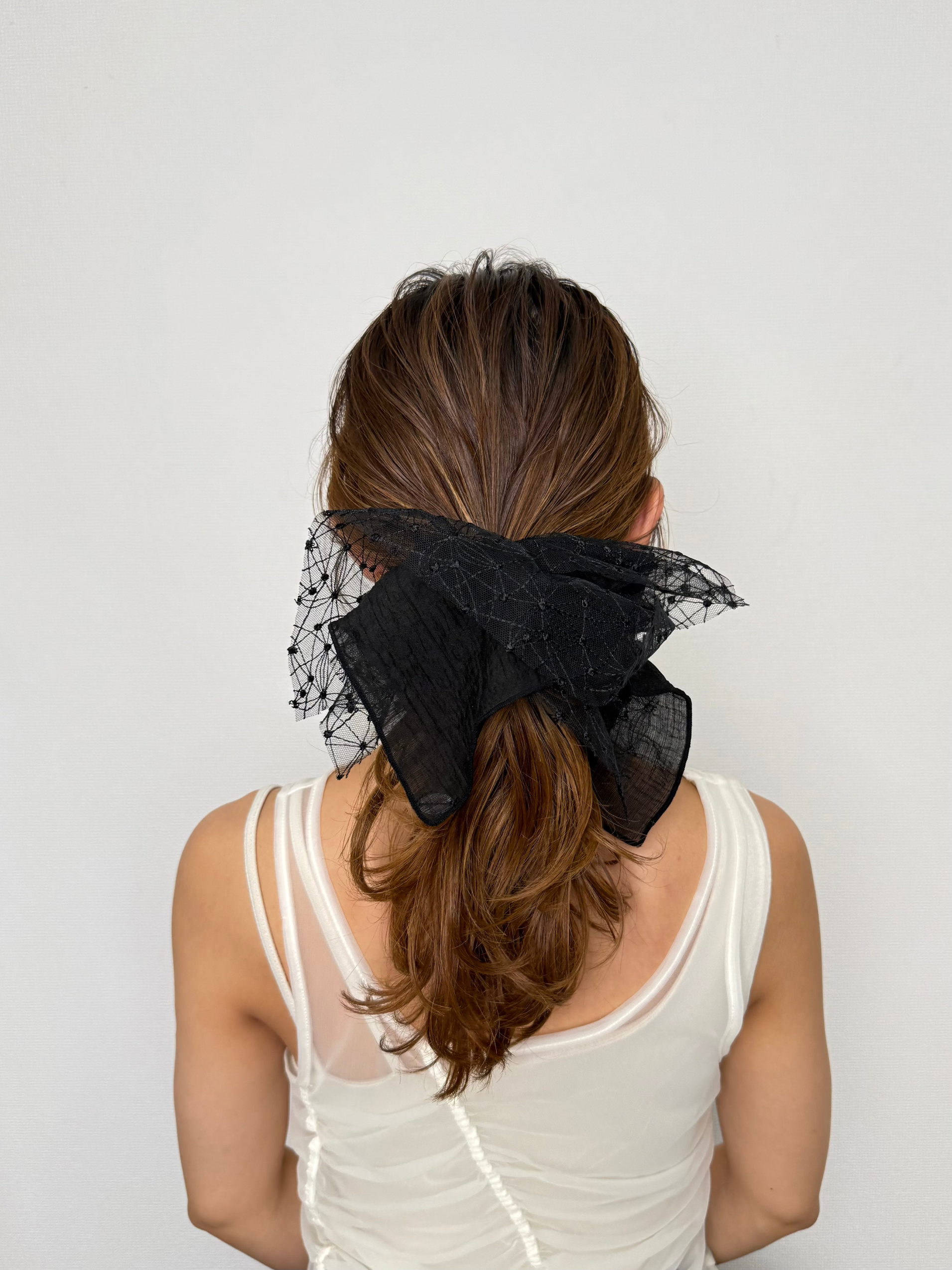 EMBROIDERY SQUARE SCRUNCHIE