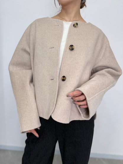 ROUND SHORT WOOL COAT