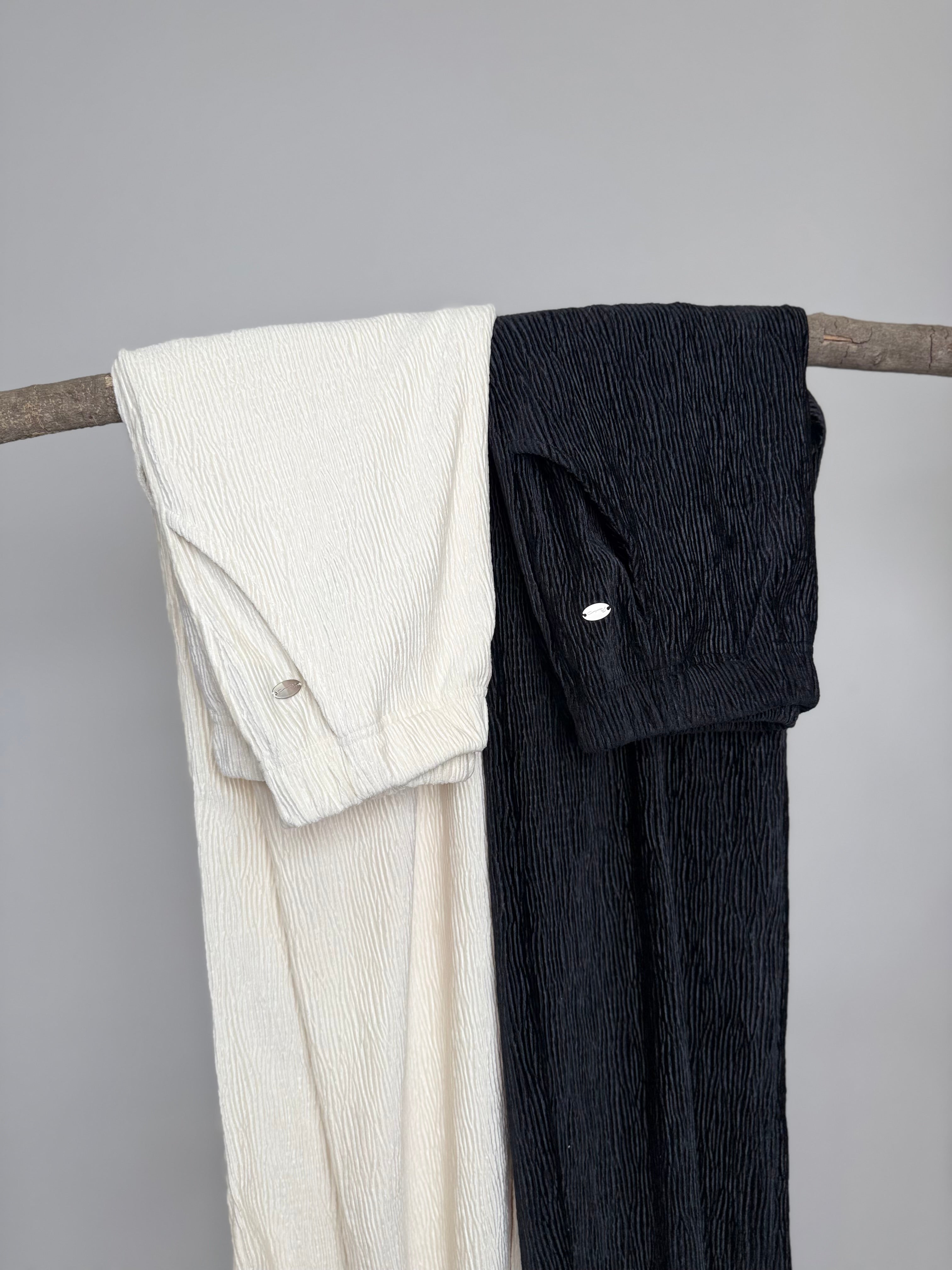 VELOUR LIKE STRAIGHT PANTS