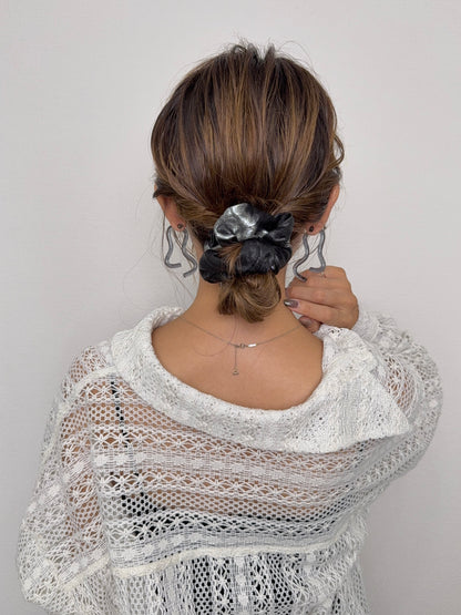 WINTER LIMITED MEDIUM SCRUNCHIE