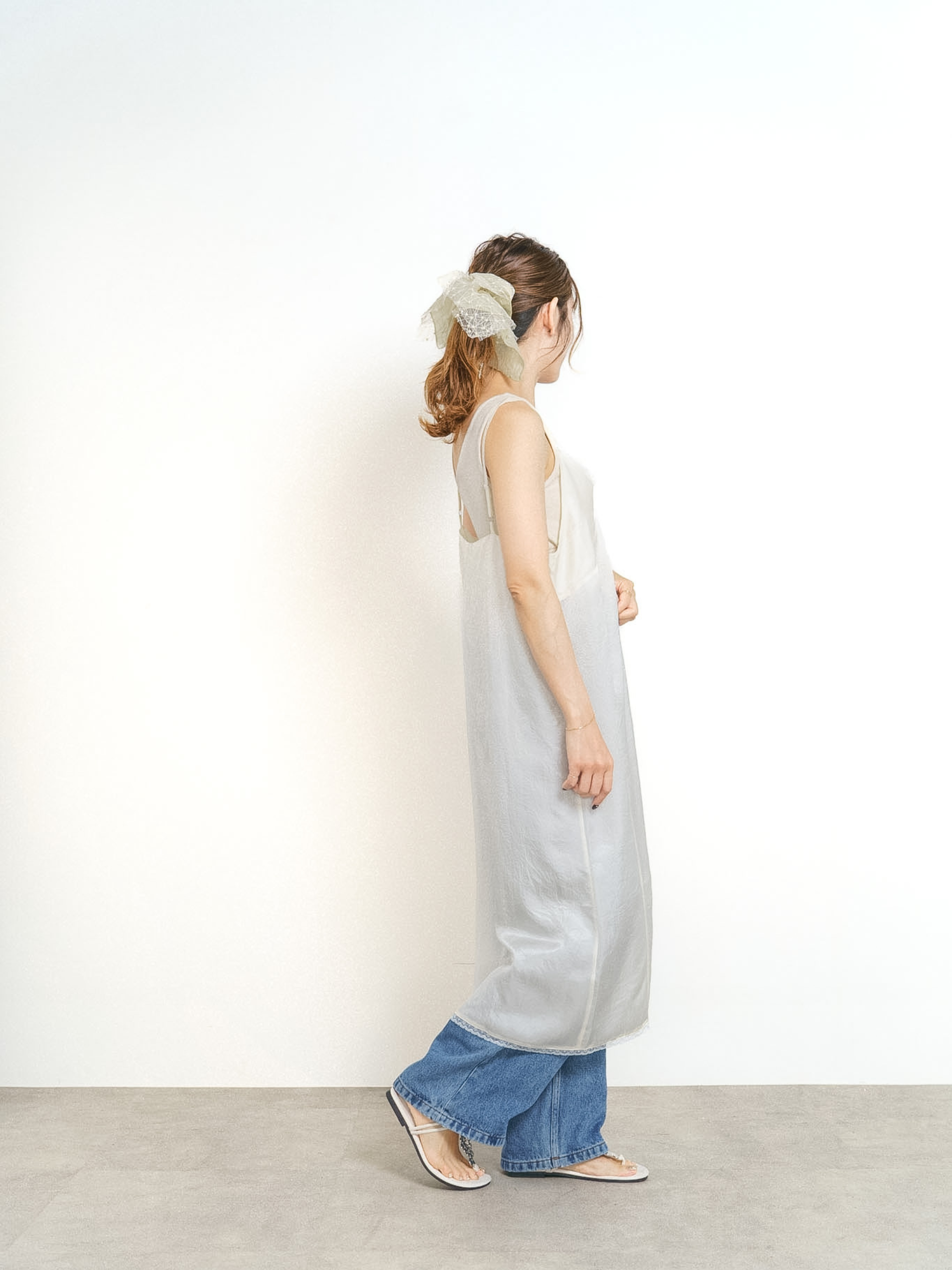 LACE TRIM LAYERED DRESS