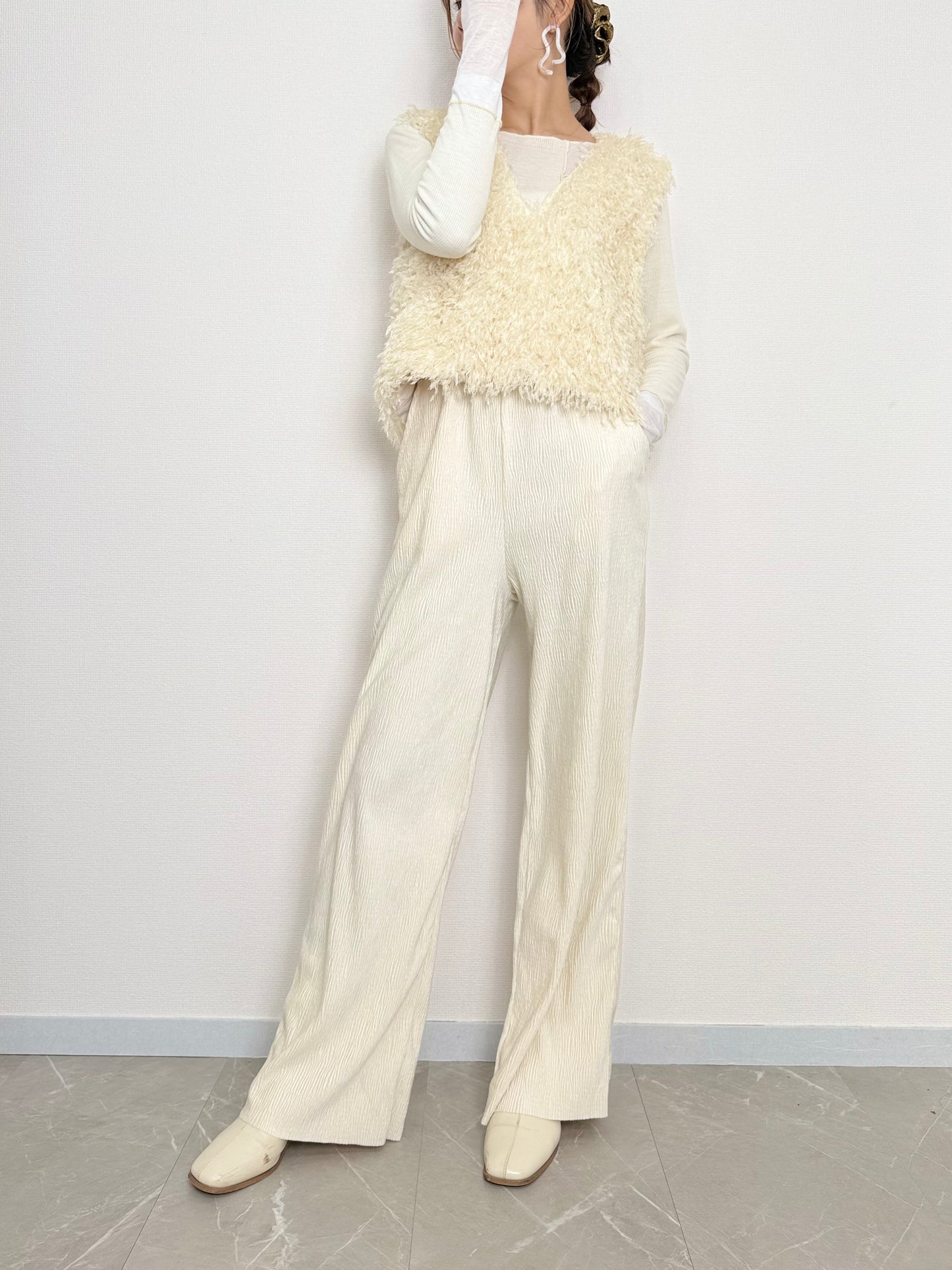 【NEW】ベロアライクストレートパンツ