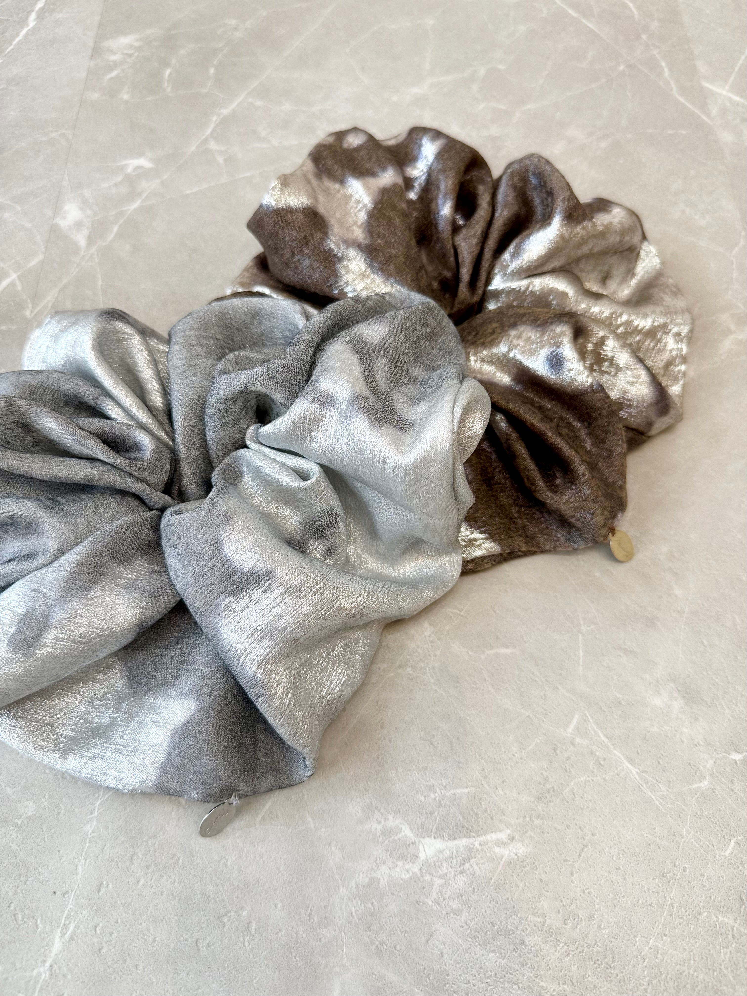 ORIGINAL BIG SCRUNCHIE – newi（ニュイ） 公式オンラインショップ