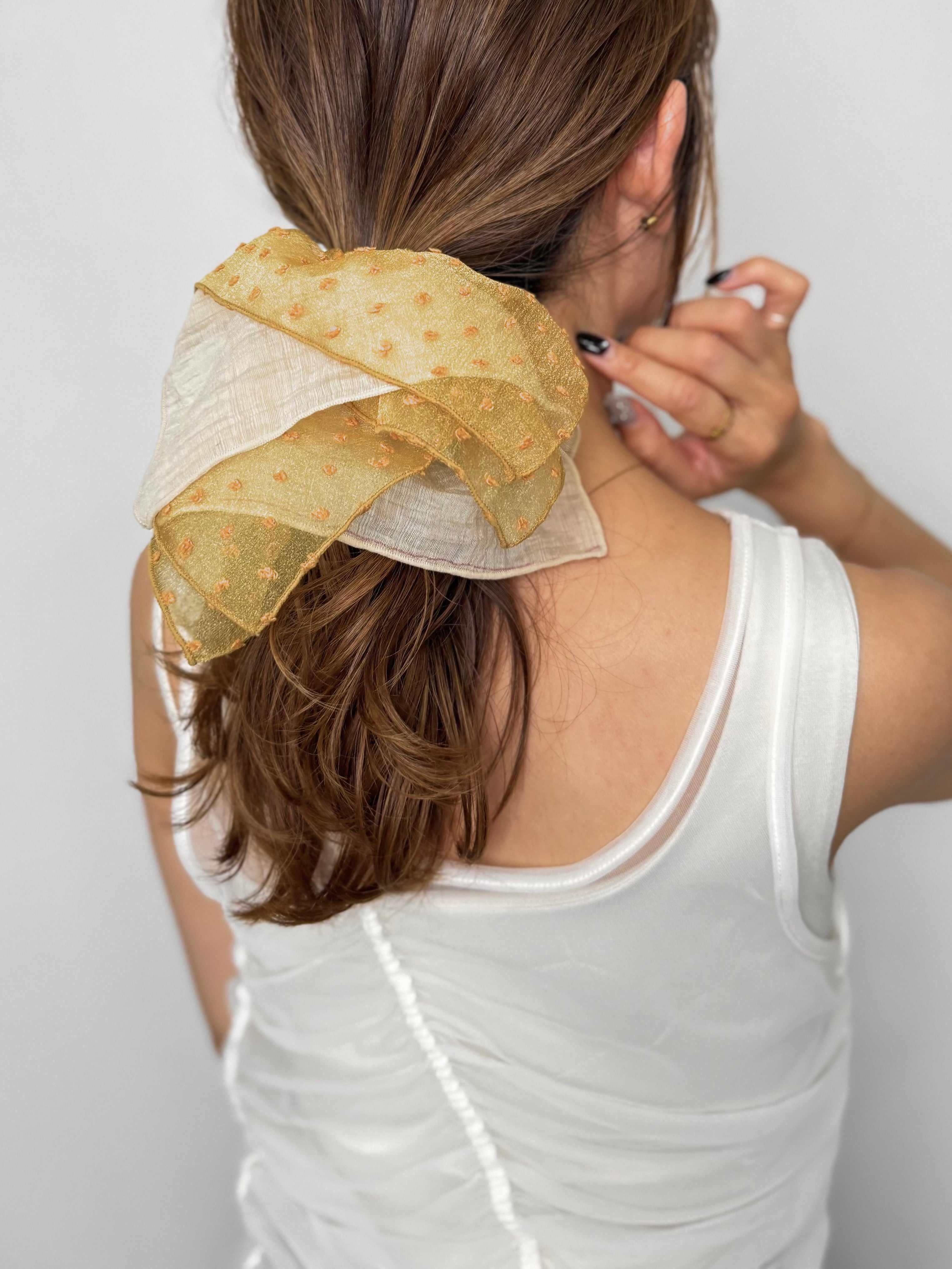 EMBROIDERY SQUARE SCRUNCHIE