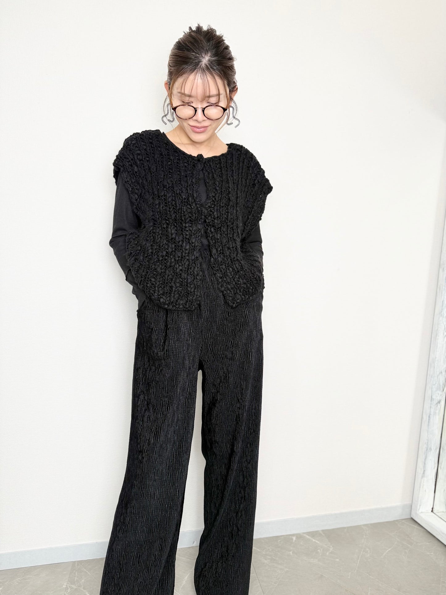 【NEW】ベロアライクストレートパンツ