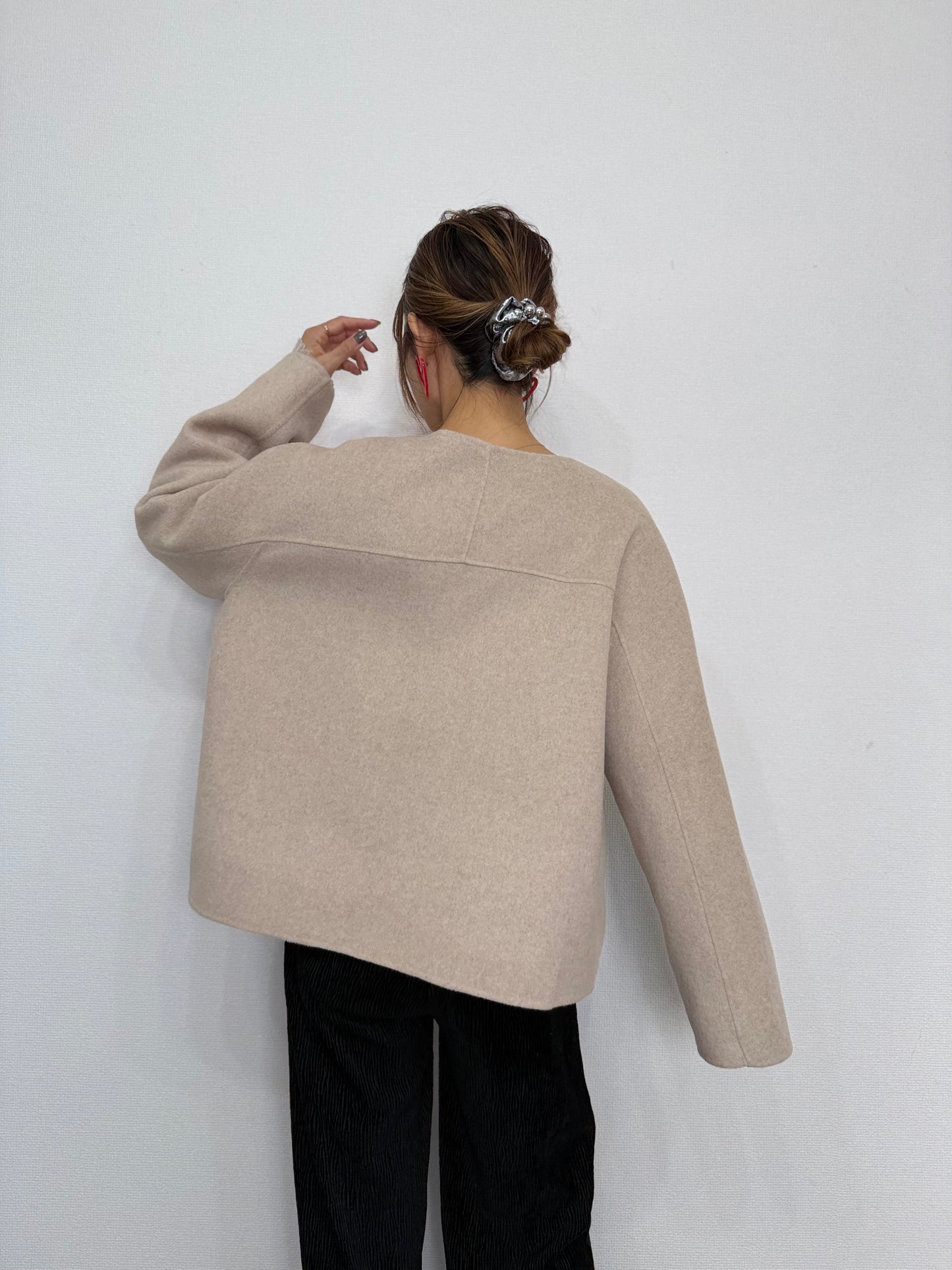 ROUND SHORT WOOL COAT