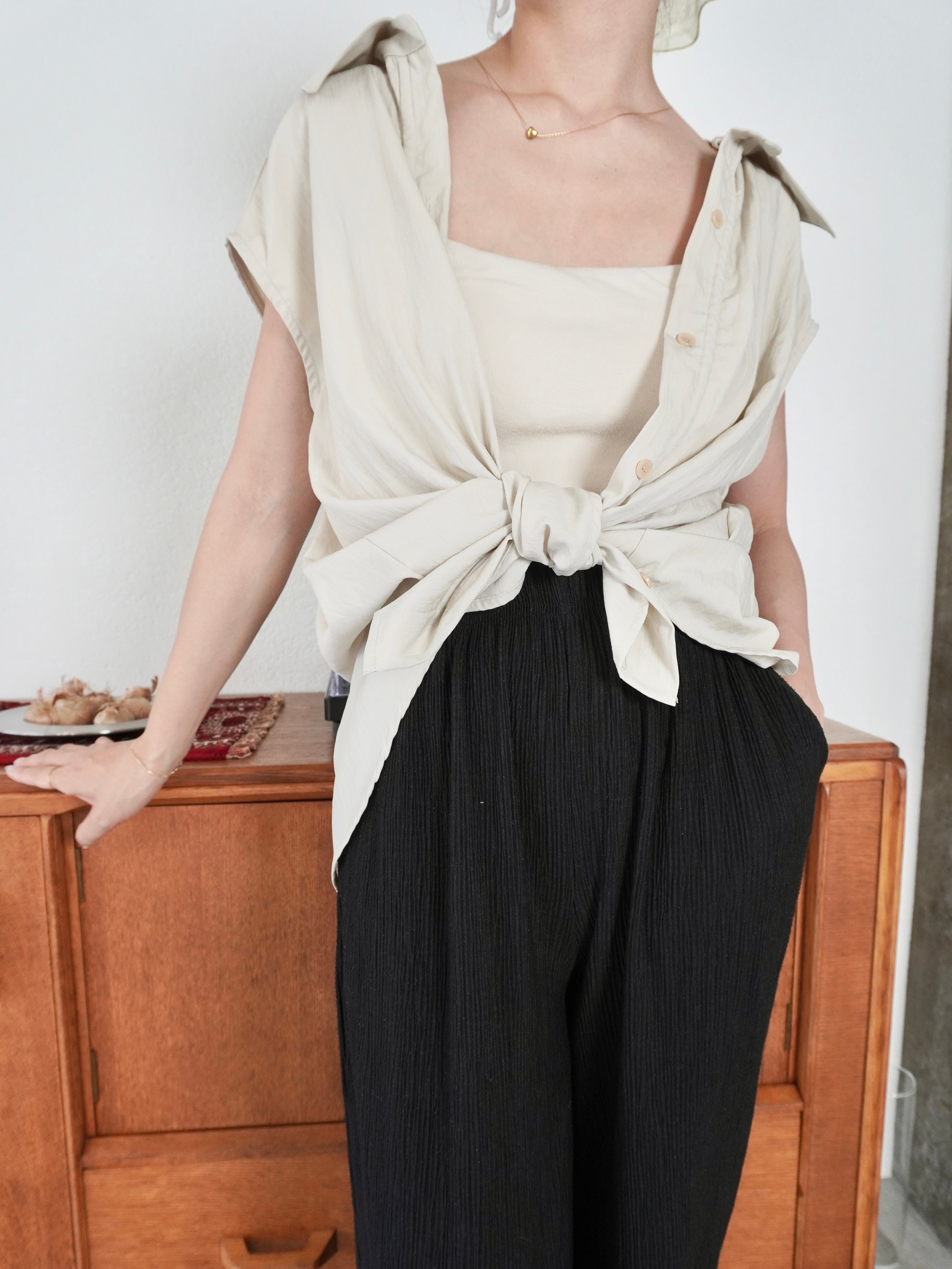 DRAWSTRING BLOUSE