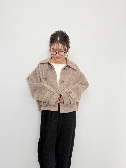 TAILORED WOOL SHORT COAT