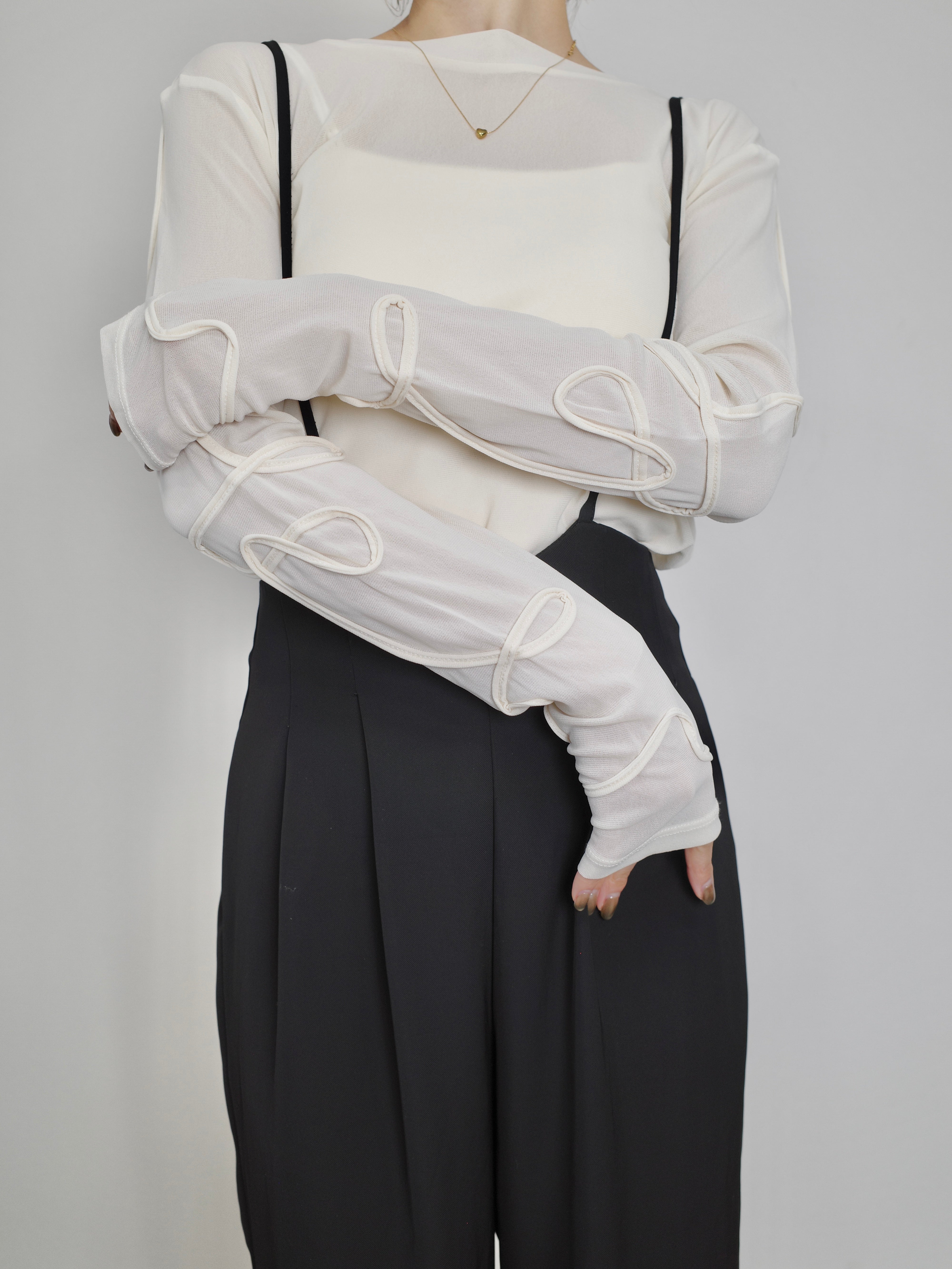 2WAY SHEER STITCH TOPS