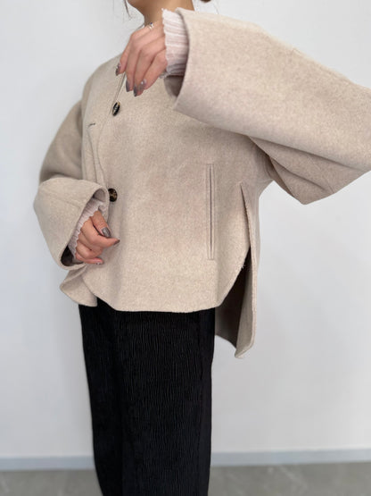 ROUND SHORT WOOL COAT