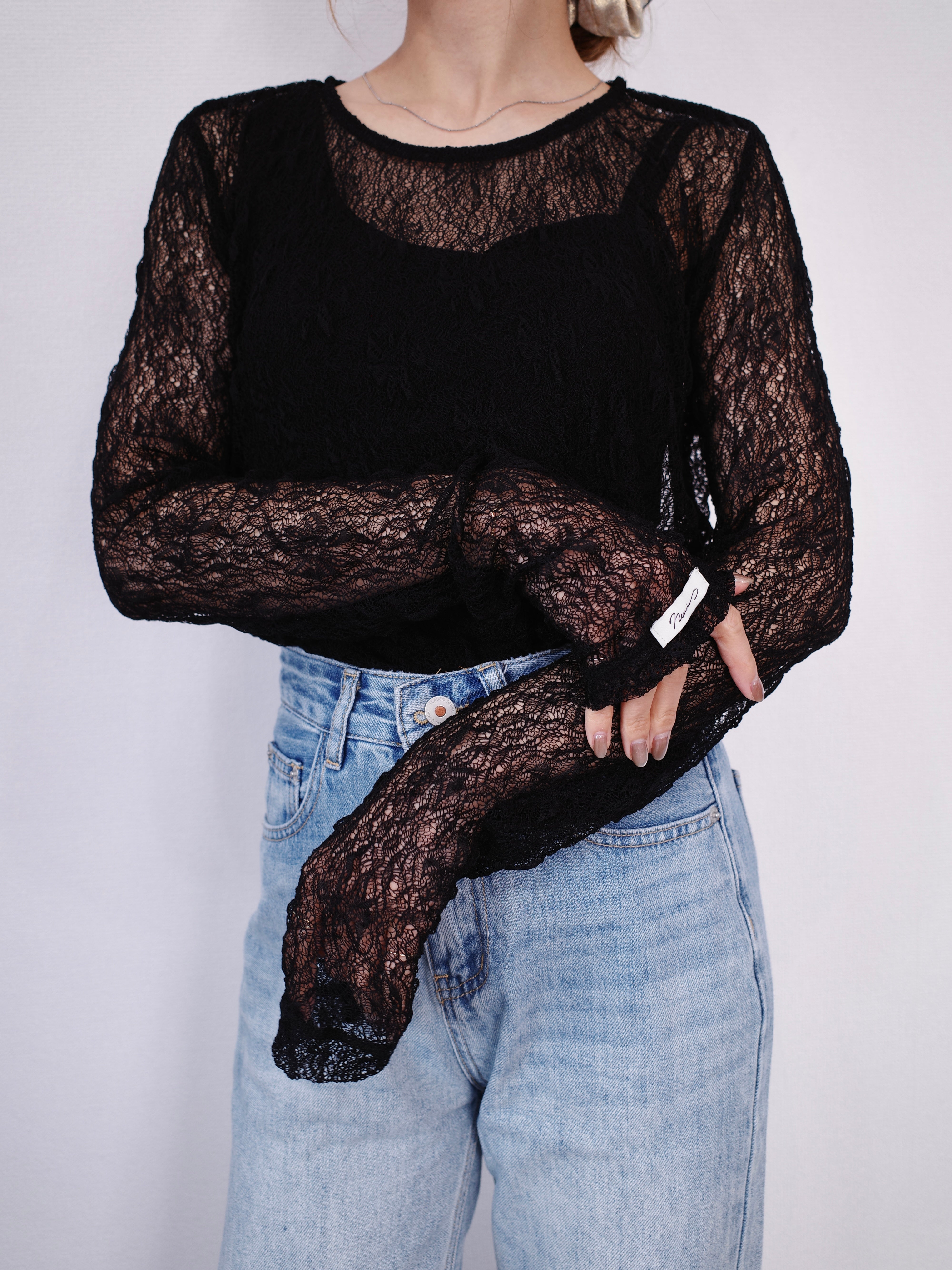 STRETCH LACE FIT TOP