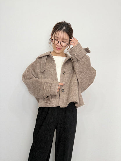 TAILORED WOOL SHORT COAT