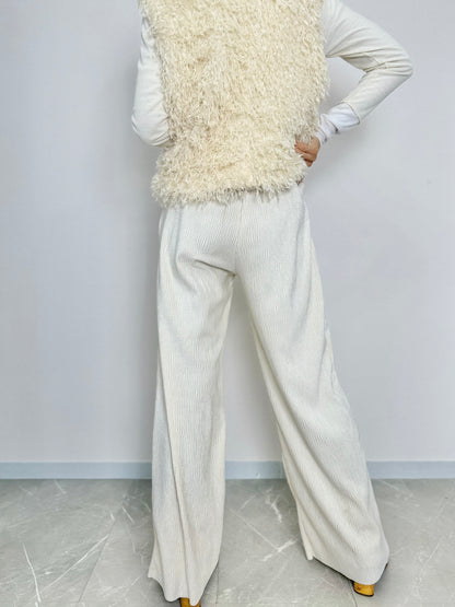 【NEW】ベロアライクストレートパンツ