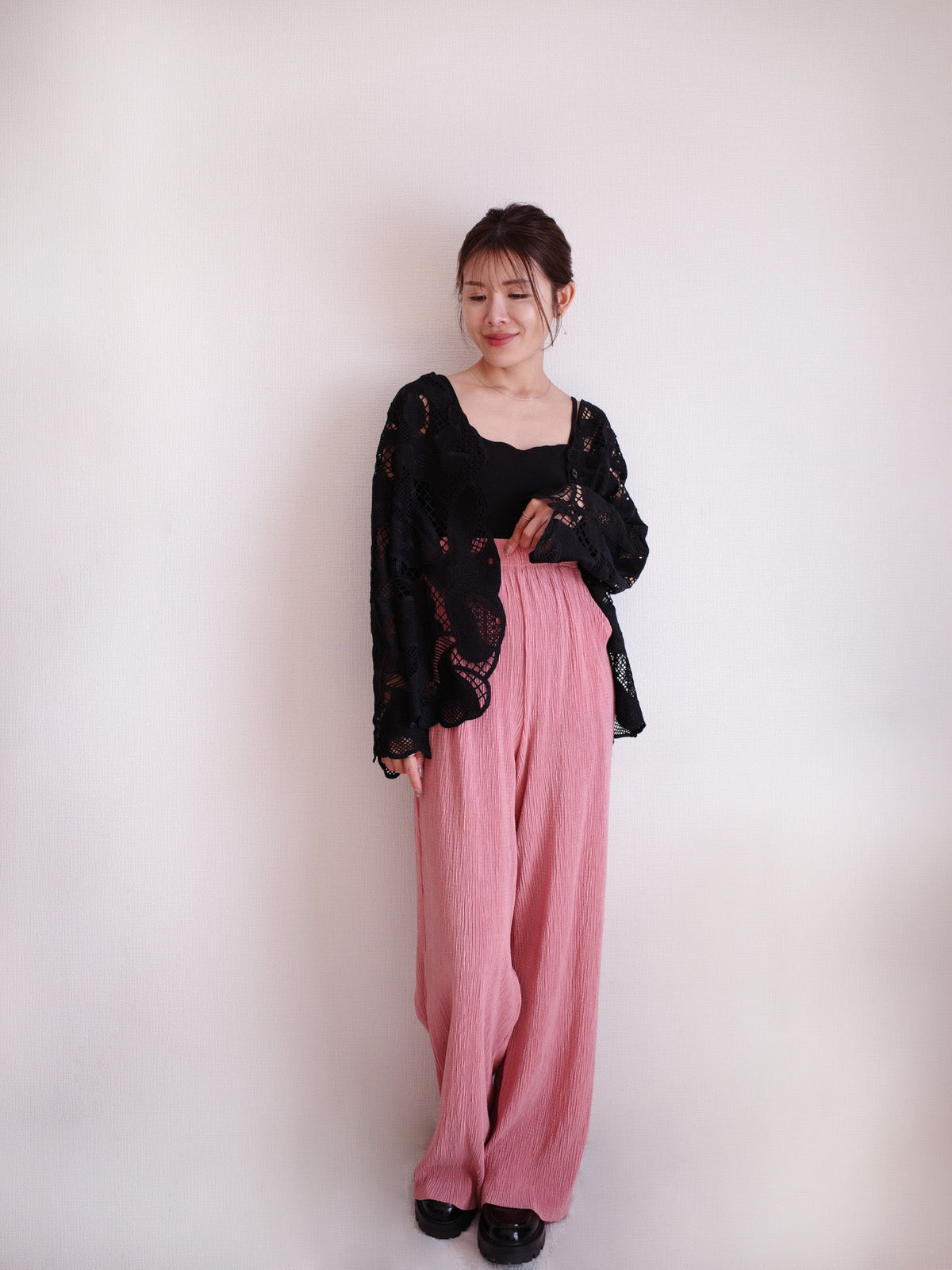 【SET】LIGHT TEXTURE STRAIGHT PANTS + BLOOM LACE JACKET