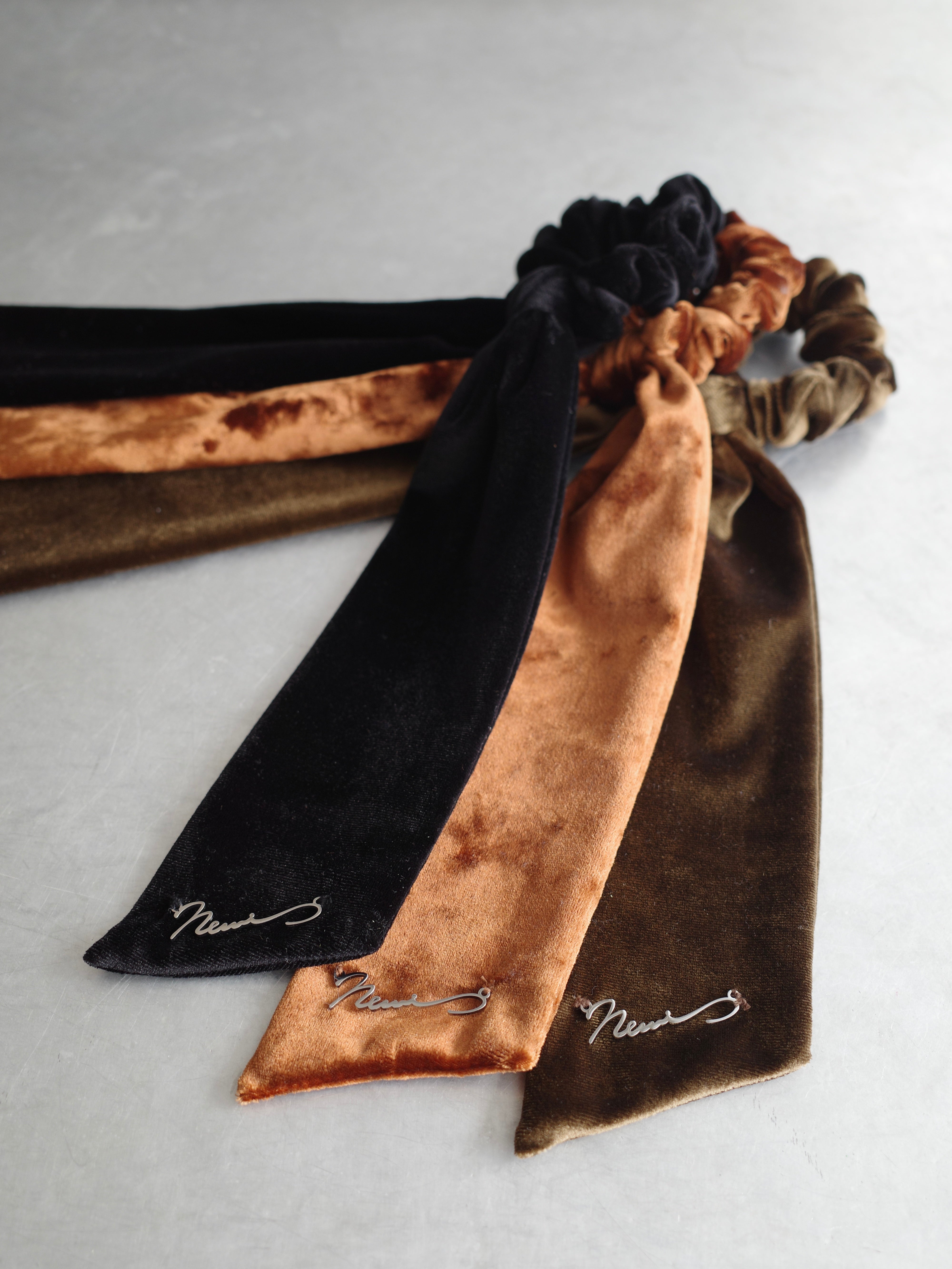 Velour Ribbon ３way Scrunchie