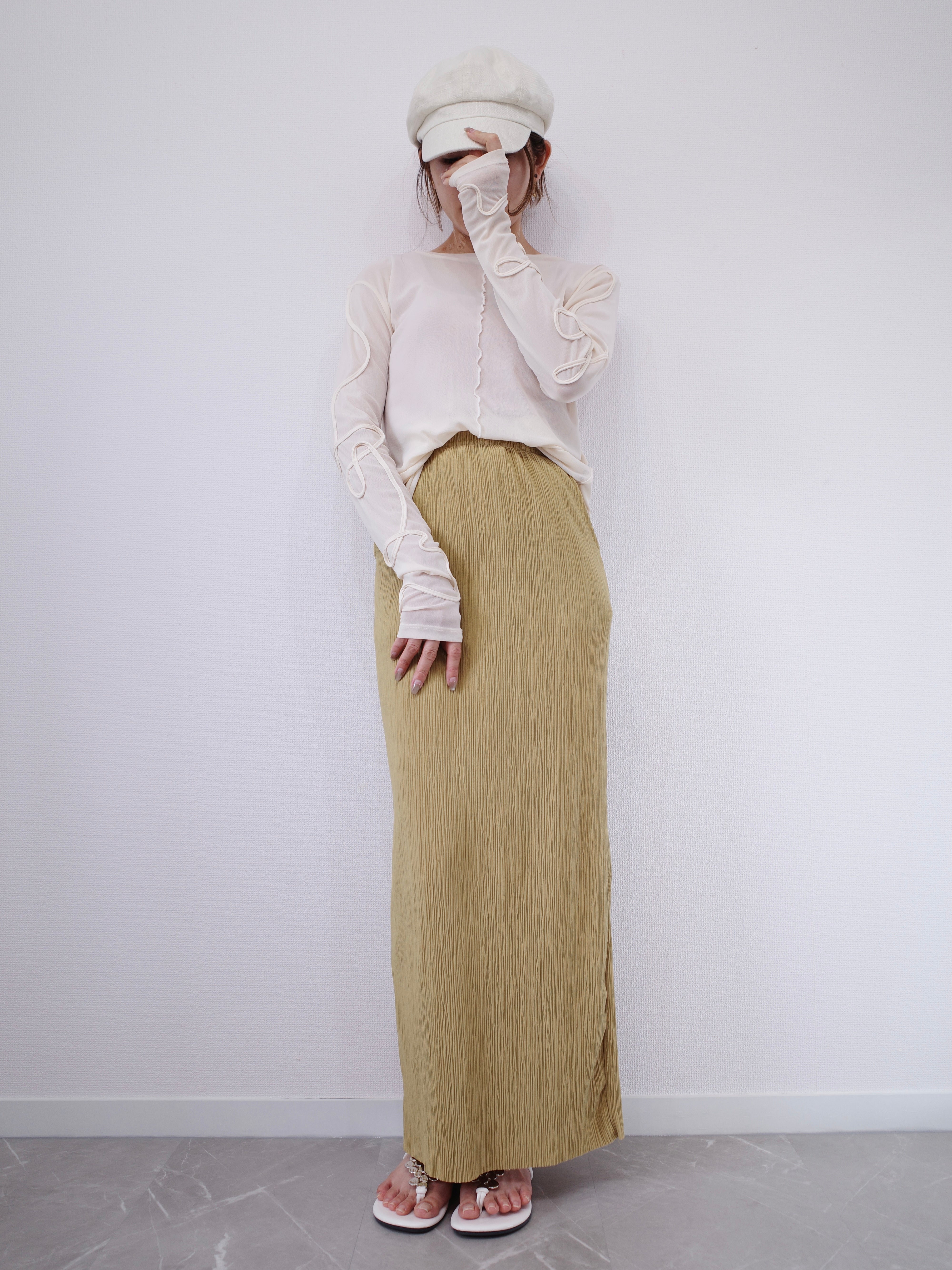 【SET】2WAY SHEER STITCH TOPS × LIGHT TEXTURE PENCIL SKIRT