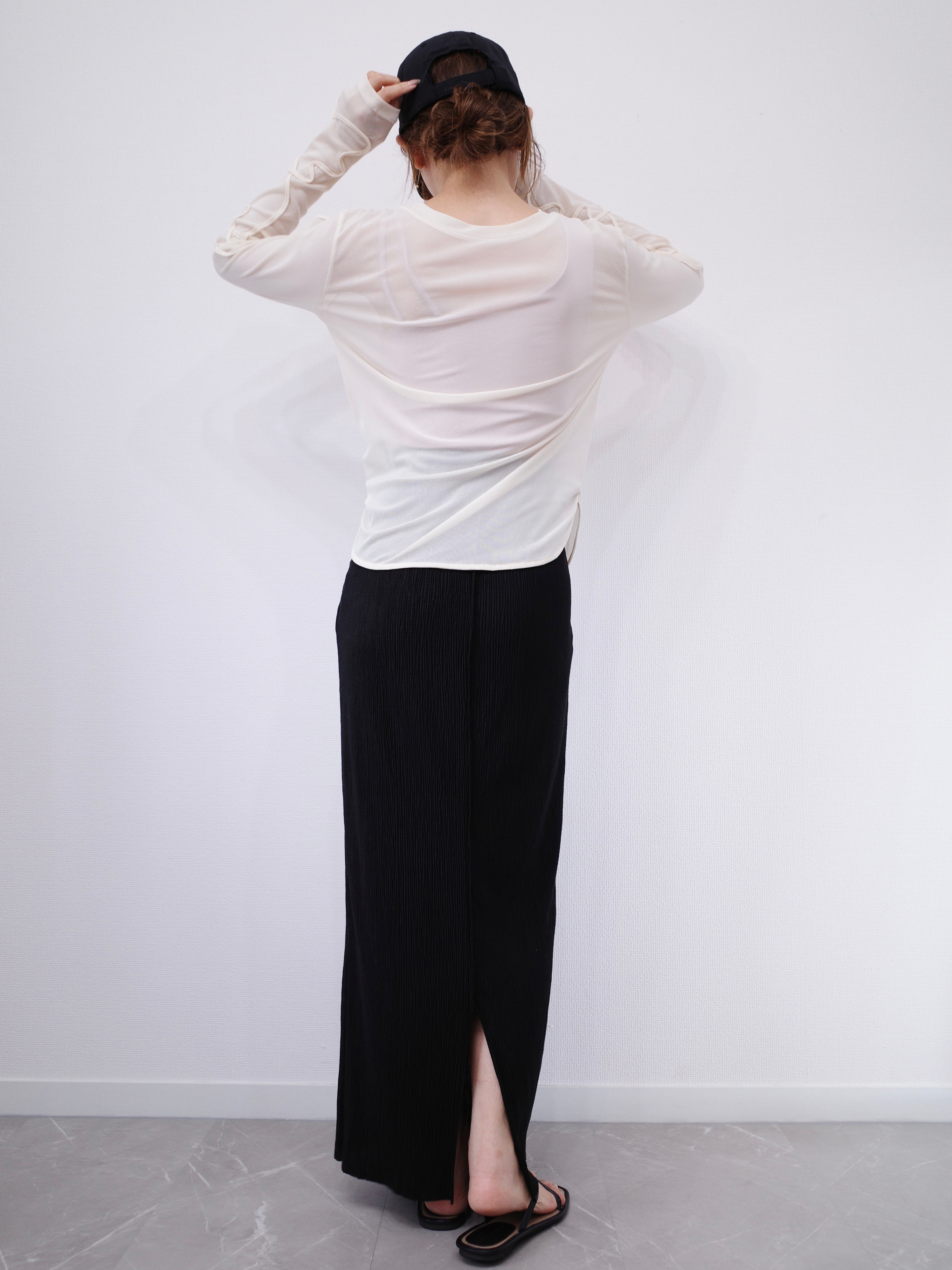【SET】2WAY SHEER STITCH TOPS × LIGHT TEXTURE PENCIL SKIRT