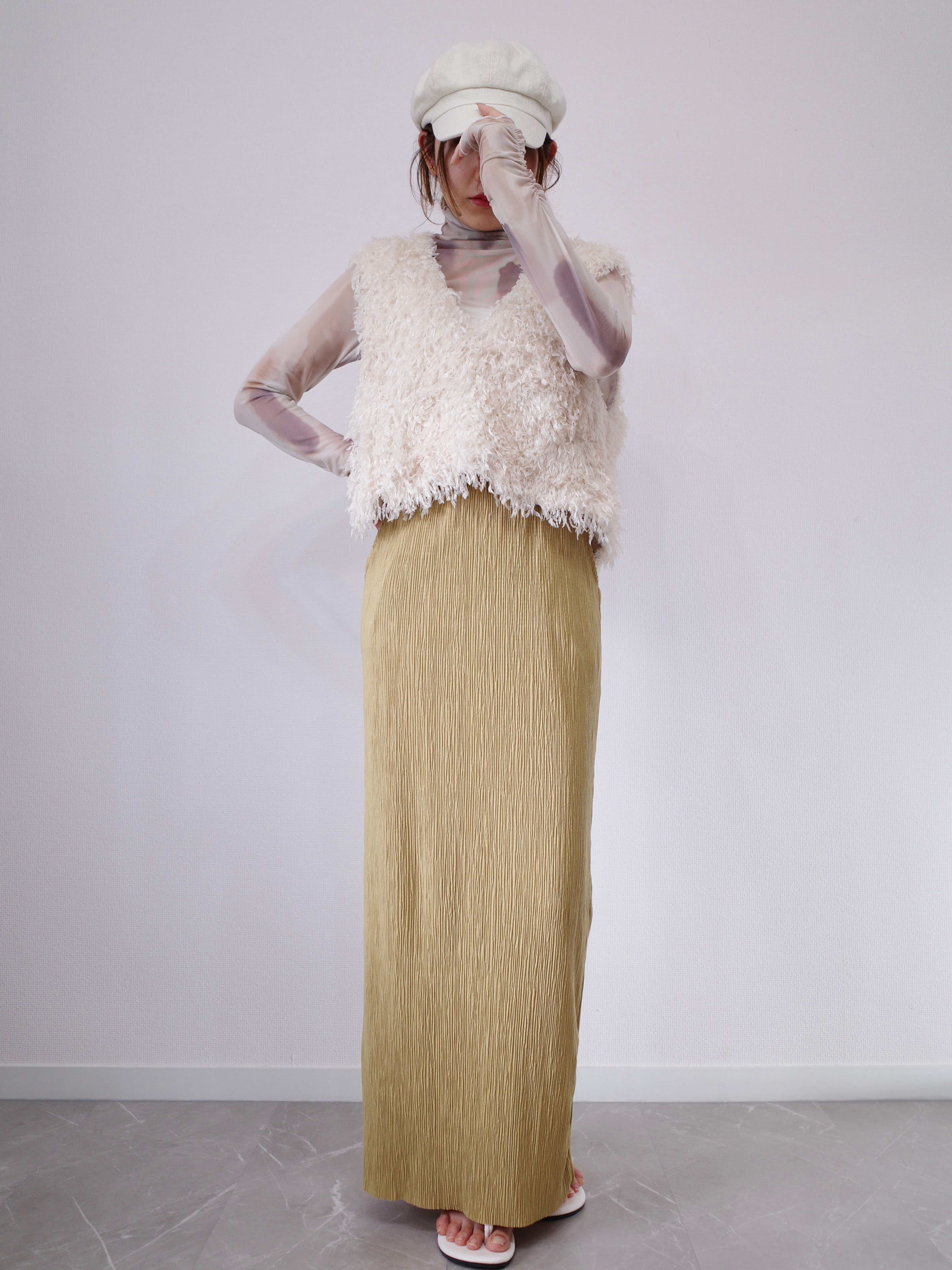 【SET】LIGHT TEXTURE PENCIL SKIRT + MIST SHEER BOTTLE TOPS + 2WAY FRINGE VEST
