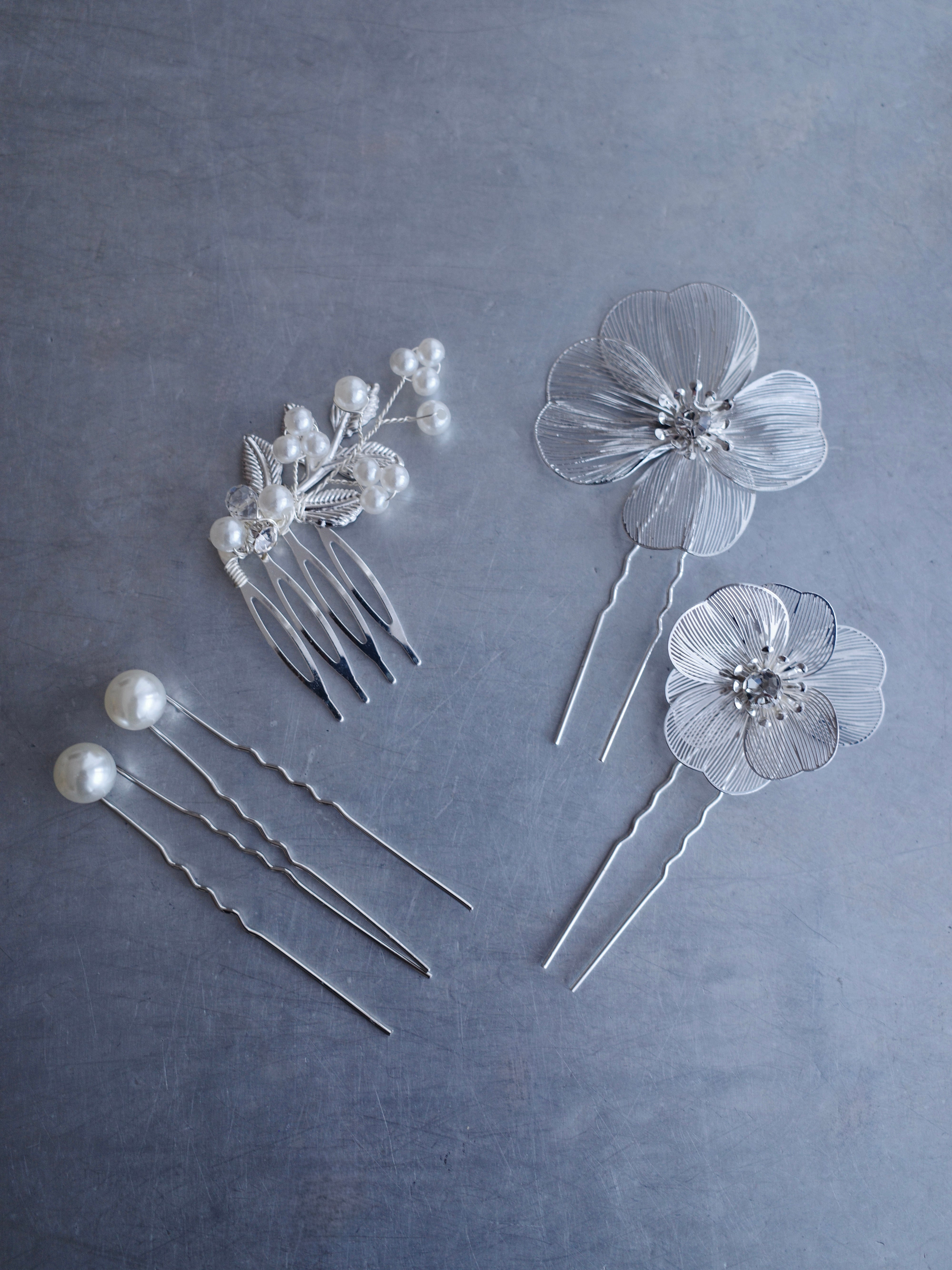 FLORAL HAIR PIN SET