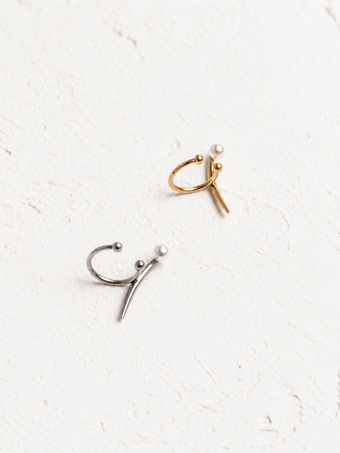 PEARL EAR CUFF